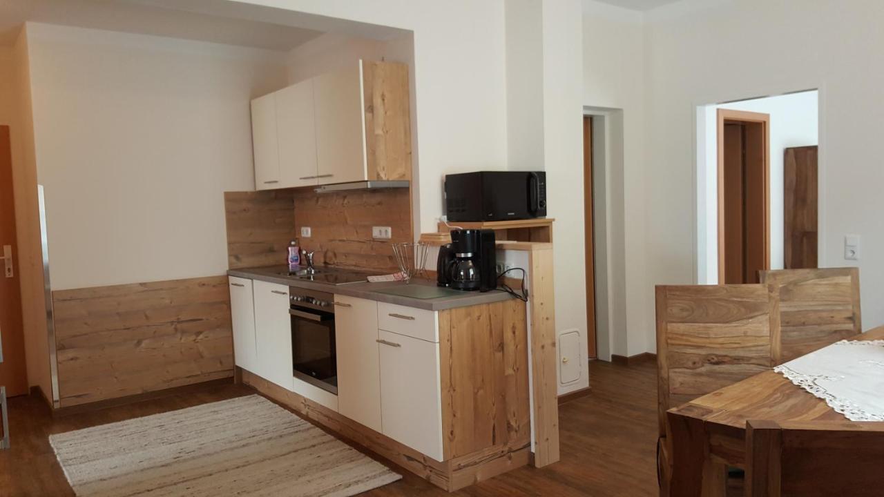 Appartement Juns Тукс Екстериор снимка