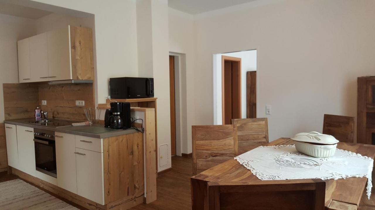 Appartement Juns Тукс Екстериор снимка