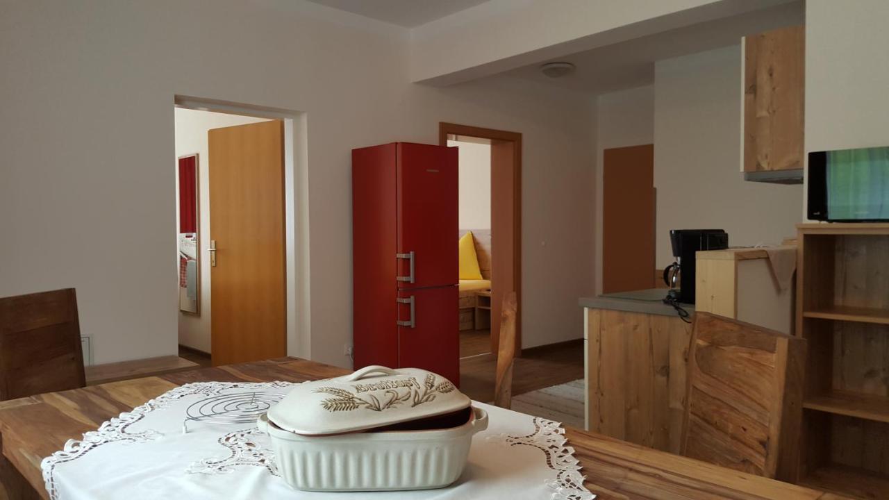 Appartement Juns Тукс Екстериор снимка
