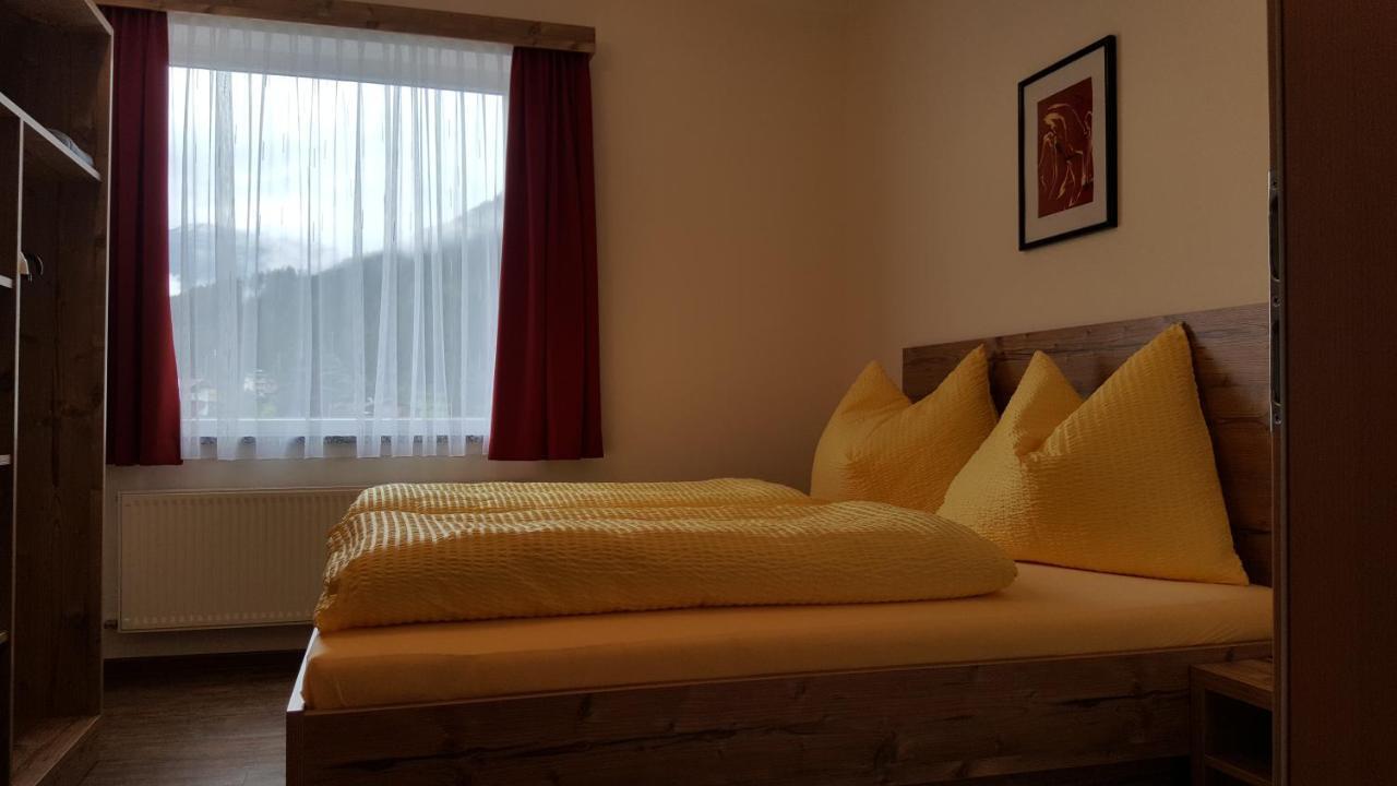 Appartement Juns Тукс Екстериор снимка